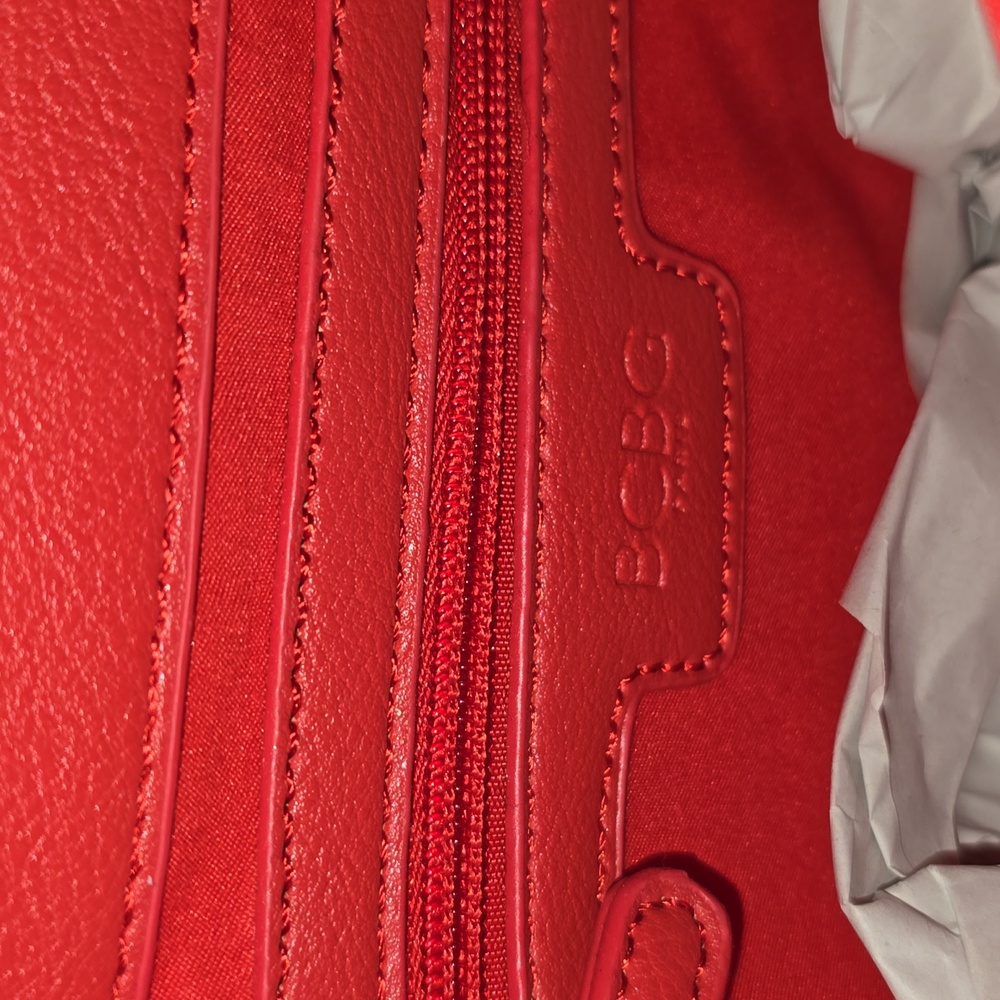BCBG Paris Red Shoulder Purse Gold Chain Magnetic Closure Double Compartment NWT - Picture 8 of 16